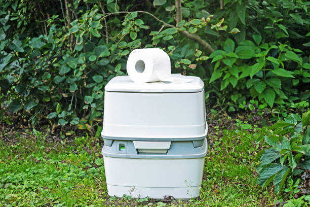 Best Portable restroom trailer rental  in Tulsa, OK